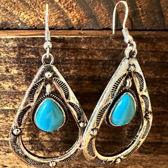 Boho Hippie Cowgirl Western Stamped Turquoise Teardrop Silver Earrings, Gift Box - Picture 8 of 8